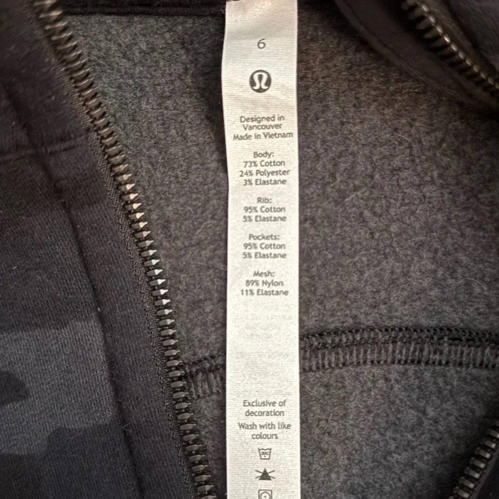 Lululemon Athletica Zip Up Hoodie Size 6 - Picture 5 of 6